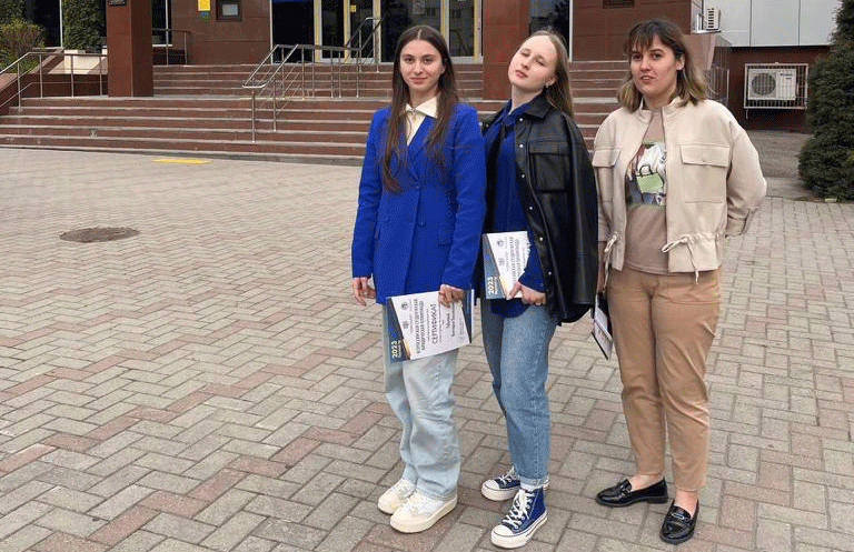Студенты Владикавказского института управления приняли участие во «Всероссийской студенческой юридической Олимпиаде - 2023» 