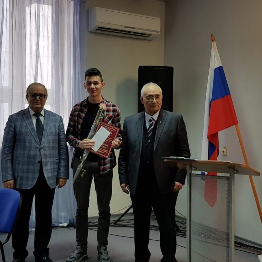 Фонд «Кредо-знание» провёл церемонию награждения победителей XXV конкурса «Выпускник года».